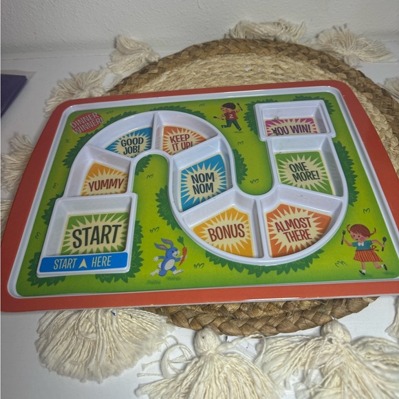 fred dinner Other - Fred and friends dinner winner plate game 🛍